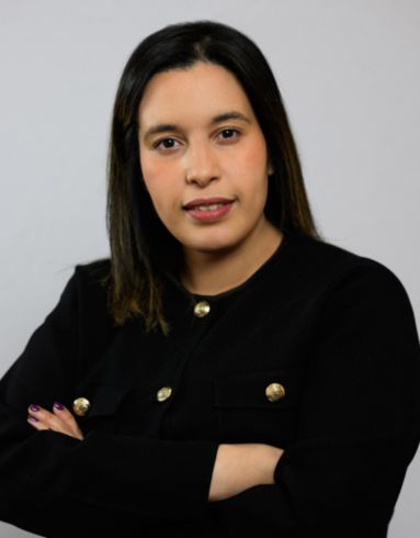 Sarah Amerzag, avocate collaboratrice chez DS Avocats en Droit social et droit du travail