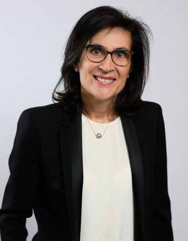 Nuria Bové avocate associée DS Avocats Paris Desk Espagne